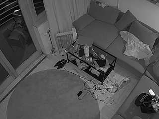 voyeurcam-julmodels-living-7