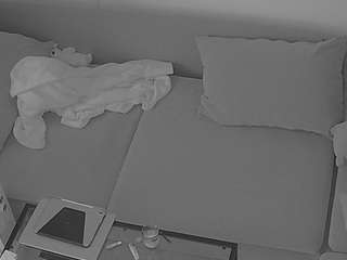 voyeurcam-julmodels-living-7