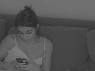 voyeurcam-julmodels-... webcam