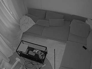 voyeurcam-julmodels-living-7