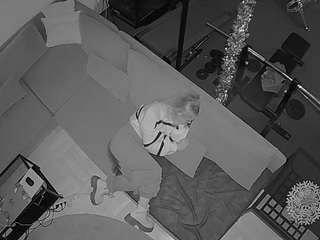 voyeurcam-julmodels-living-7