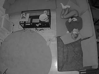 voyeurcam-julmodels-living-7