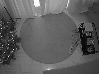 voyeurcam-julmodels-living-7