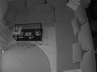 voyeurcam-julmodels-living-7