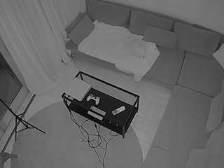 voyeurcam-julmodels-living-7