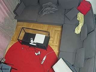 voyeurcam-julmodels-living-7