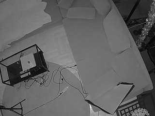 voyeurcam-julmodels-living-7