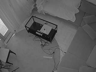 voyeurcam-julmodels-living-7