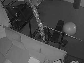 voyeurcam-julmodels-living-7