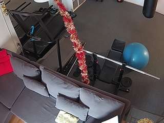 voyeurcam-julmodels-living-7