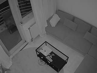 voyeurcam-julmodels-living-7