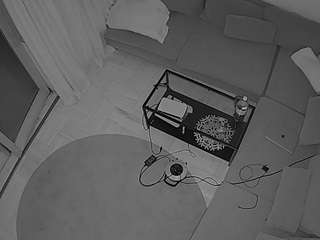 voyeurcam-julmodels-living-7