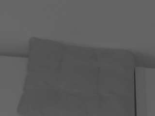 voyeurcam-julmodels-living-7