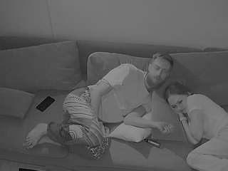 voyeurcam-julmodels-living-7 webcam