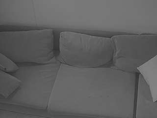 voyeurcam-julmodels-living-7 webcam