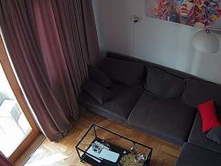 voyeurcam-julmodels-living-7