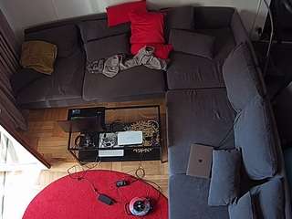 voyeurcam-julmodels-living-7