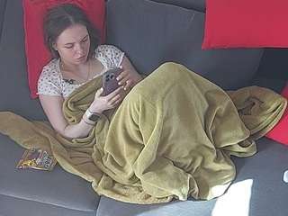 voyeurcam-julmodels-living-7