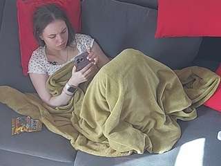 voyeurcam-julmodels-living-7