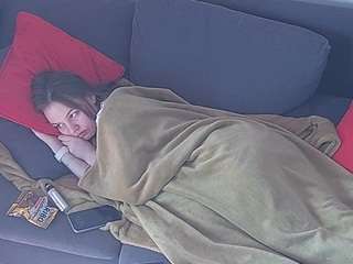 voyeurcam-julmodels-living-7