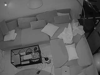 voyeurcam-julmodels-living-7 webcam