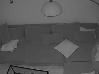 voyeurcam-julmodels-living-7 webcam