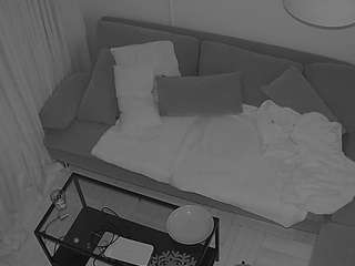 voyeurcam-julmodels-living-7 webcam