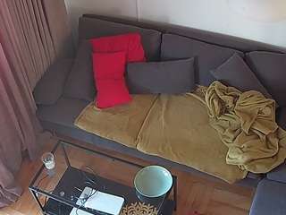 voyeurcam-julmodels-living-7 webcam
