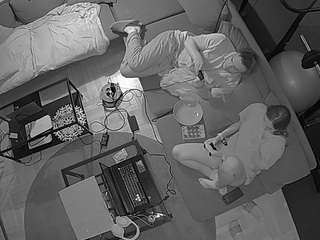 voyeurcam-julmodels-living-7 webcam