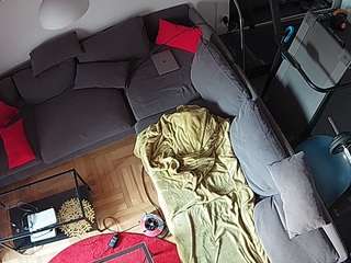 voyeurcam-julmodels-living-7 webcam