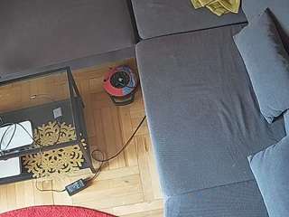 voyeurcam-julmodels-living-7 webcam