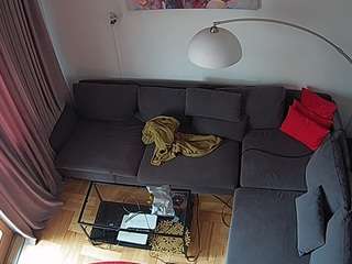 voyeurcam-julmodels-living-7