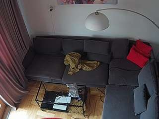 voyeurcam-julmodels-living-7