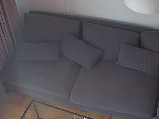 voyeurcam-julmodels-living-7