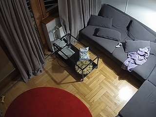 voyeurcam-julmodels-living-7