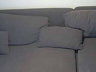 voyeurcam-julmodels-living-7