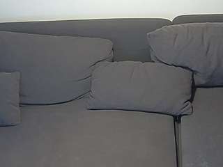 voyeurcam-julmodels-living-7