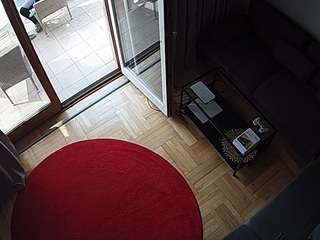 voyeurcam-julmodels-living-7