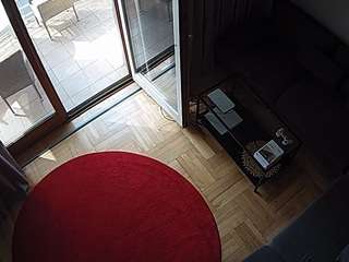 voyeurcam-julmodels-living-7