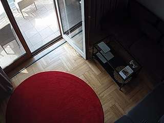 voyeurcam-julmodels-living-7 webcam