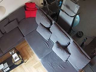 voyeurcam-julmodels-living-7