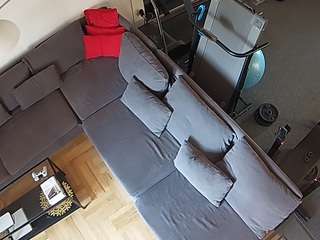 voyeurcam-julmodels-living-7