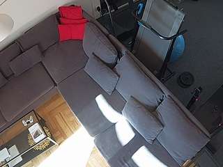 voyeurcam-julmodels-living-7