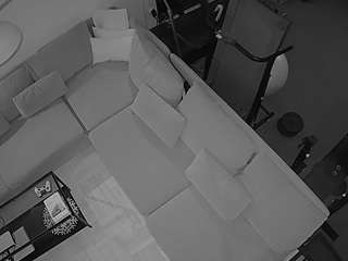 voyeurcam-julmodels-living-7