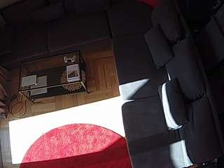 voyeurcam-julmodels-living-7