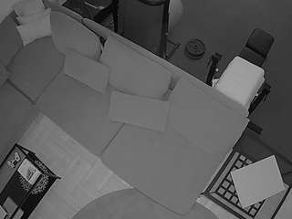 voyeurcam-julmodels-living-7