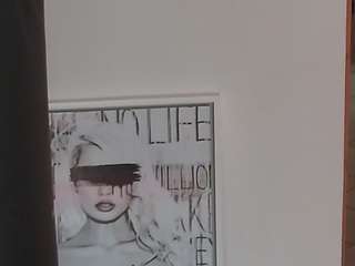 voyeurcam-julmodels-living-7