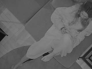 voyeurcam-julmodels-living-7 webcam