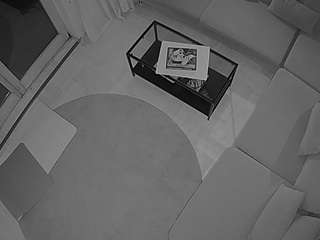 voyeurcam-julmodels-living-7