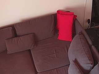 voyeurcam-julmodels-living-7 webcam